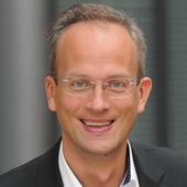 Dr. Thorsten Schmiege